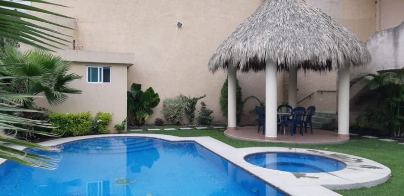 {"esp":"Palapa","ing":""}