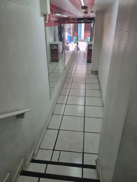 {